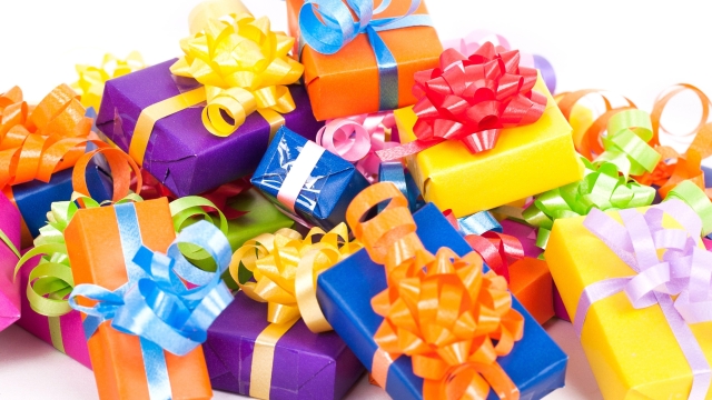 Unwrapping the Art of Gifting: Teen Edition