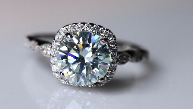 Sparkle Sustainably: The Rise of Moissanite Engagement Rings